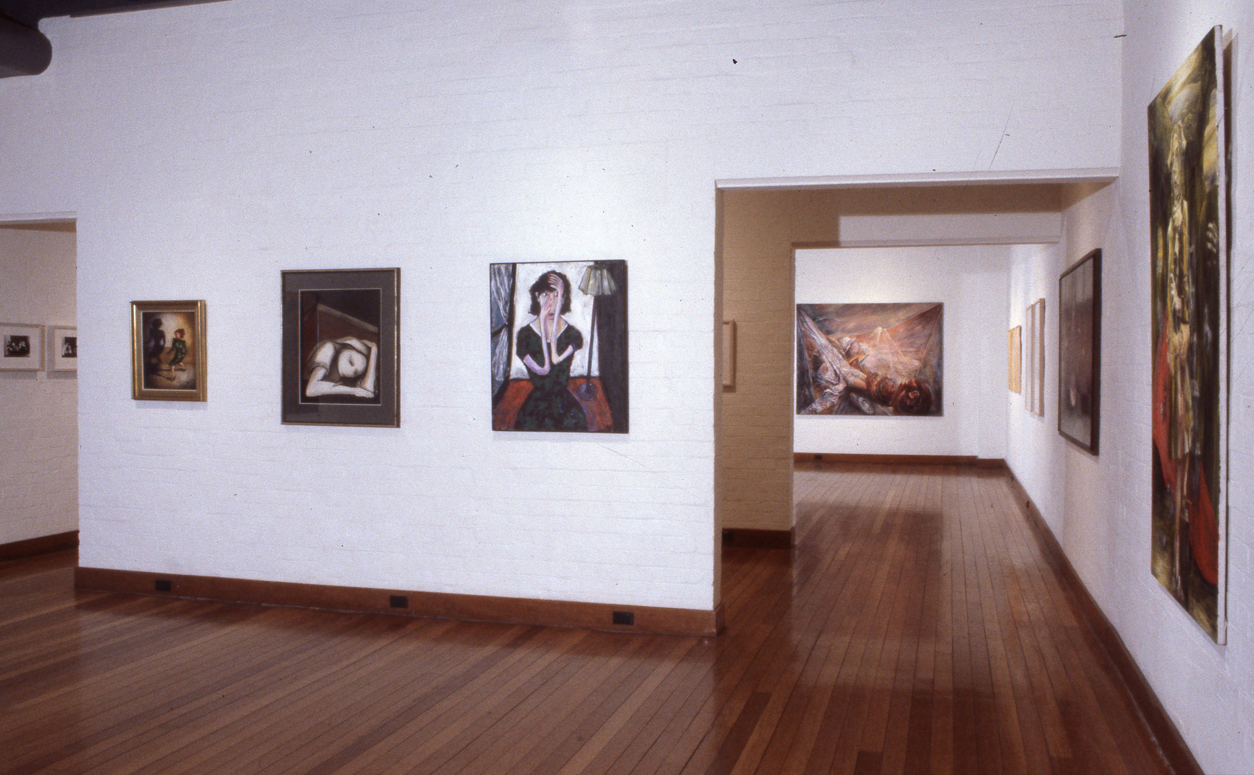 idg_archive_1991_the_intimate_experience_002_install.jpg