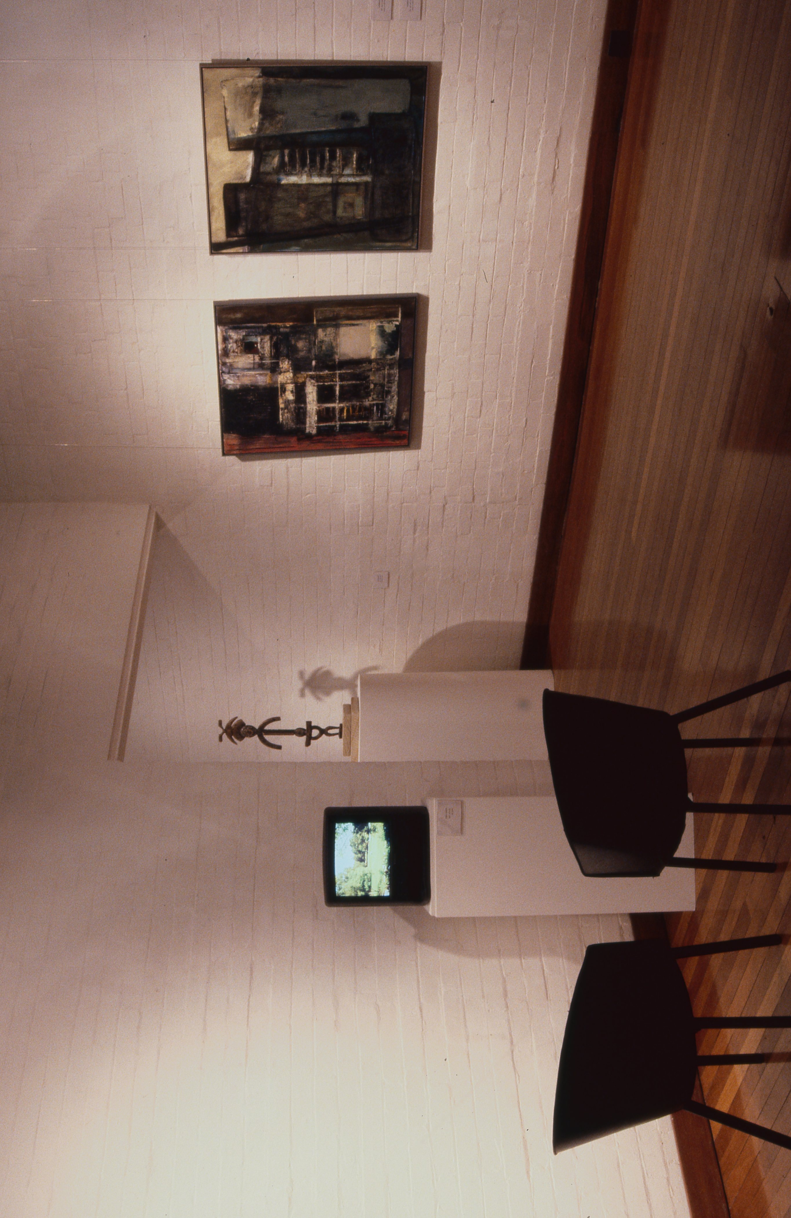 idg_archive_1999_shifting_currents_college_of_fine_arts_faculty_004_install.jpg